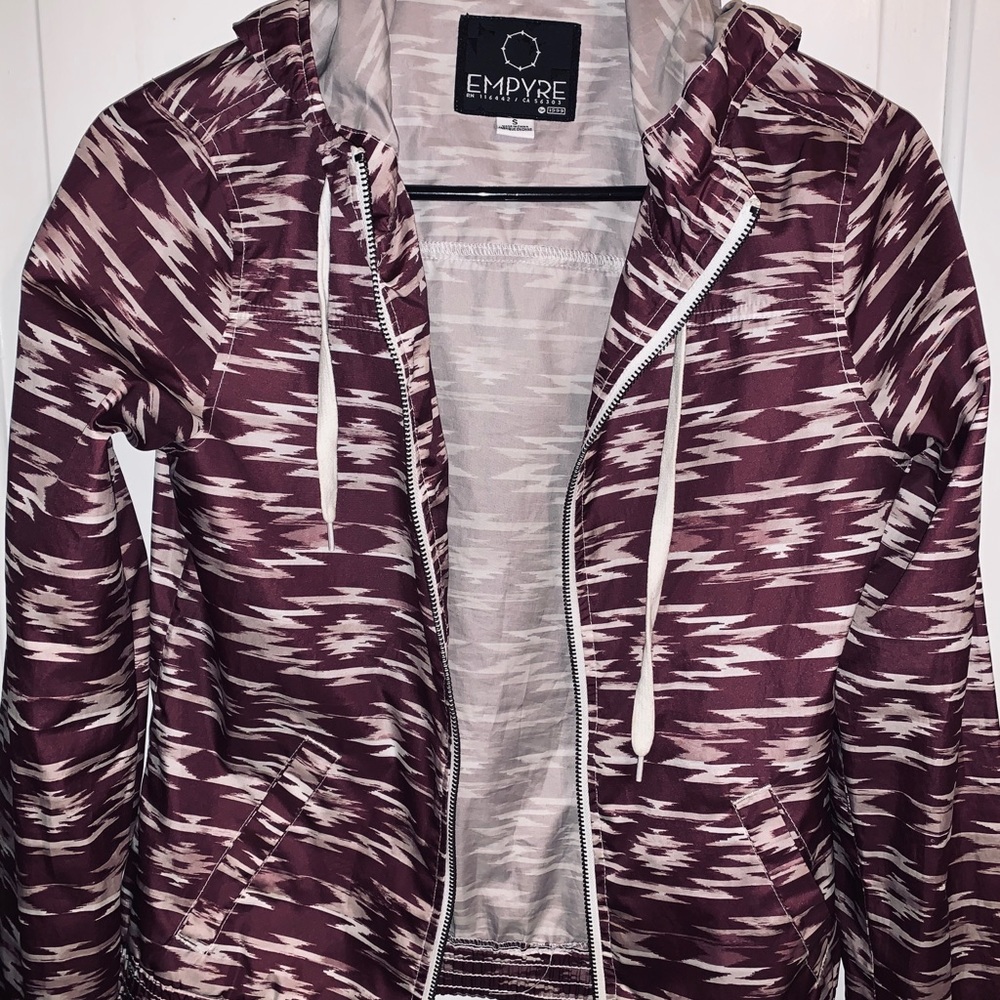 empyre windbreaker